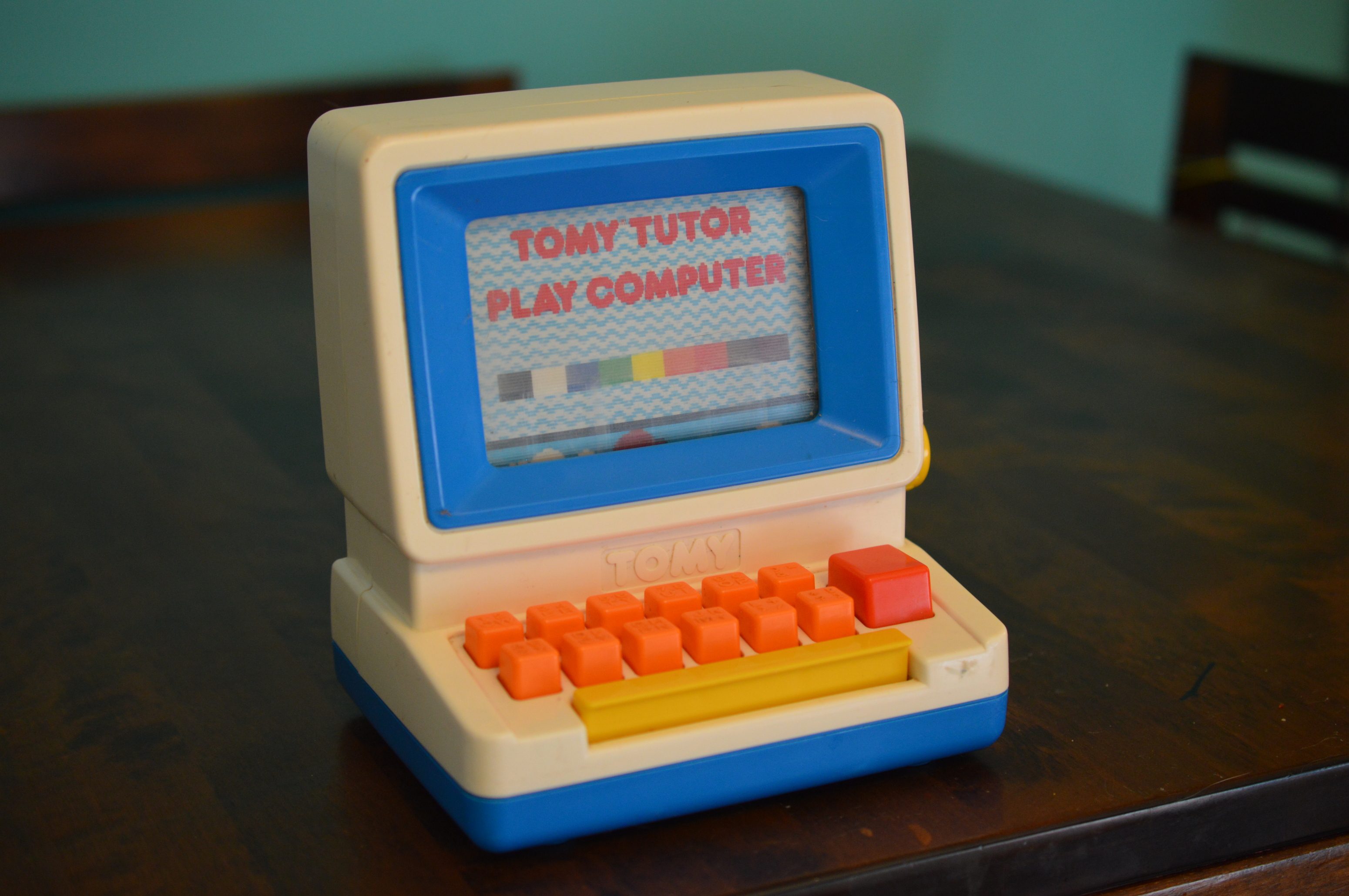 play computer toy